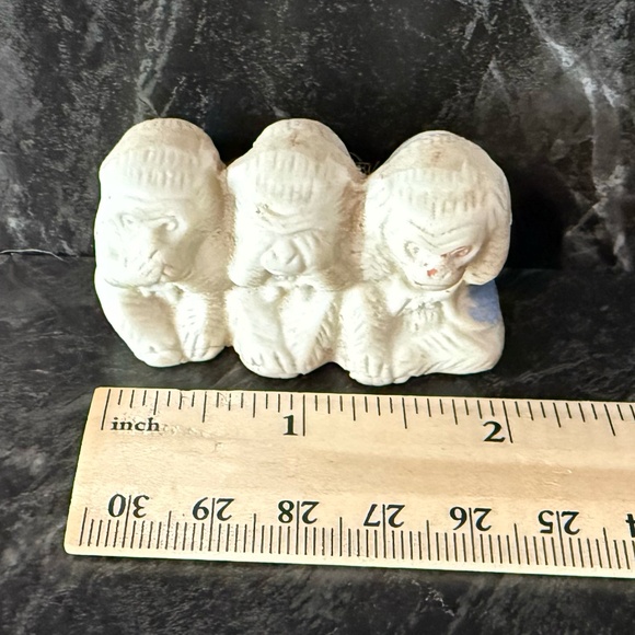Speak No Evil, See No Evil and Hear No Evil Monkeys (Set of 3) - Picture 8 of 16